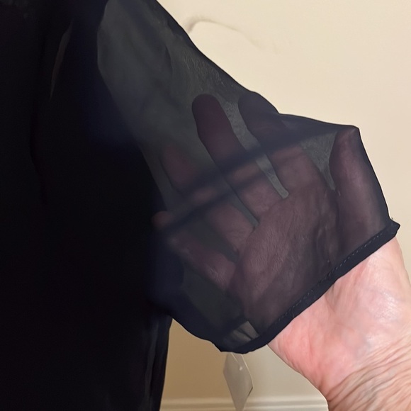 Vince Camuto dressy black blouse. Size large - Picture 2 of 9